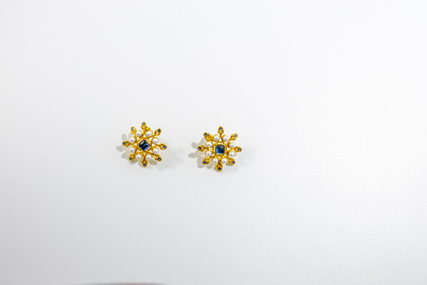 Vintage Snow Flake with Blue Stone