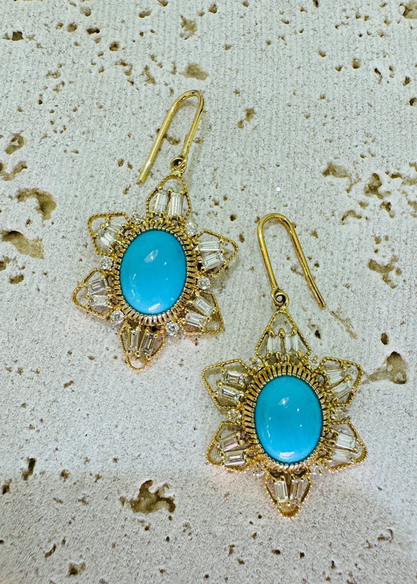 Turquoise Oval & Diamond Earring In 18K Yellow Gold - AiJi World