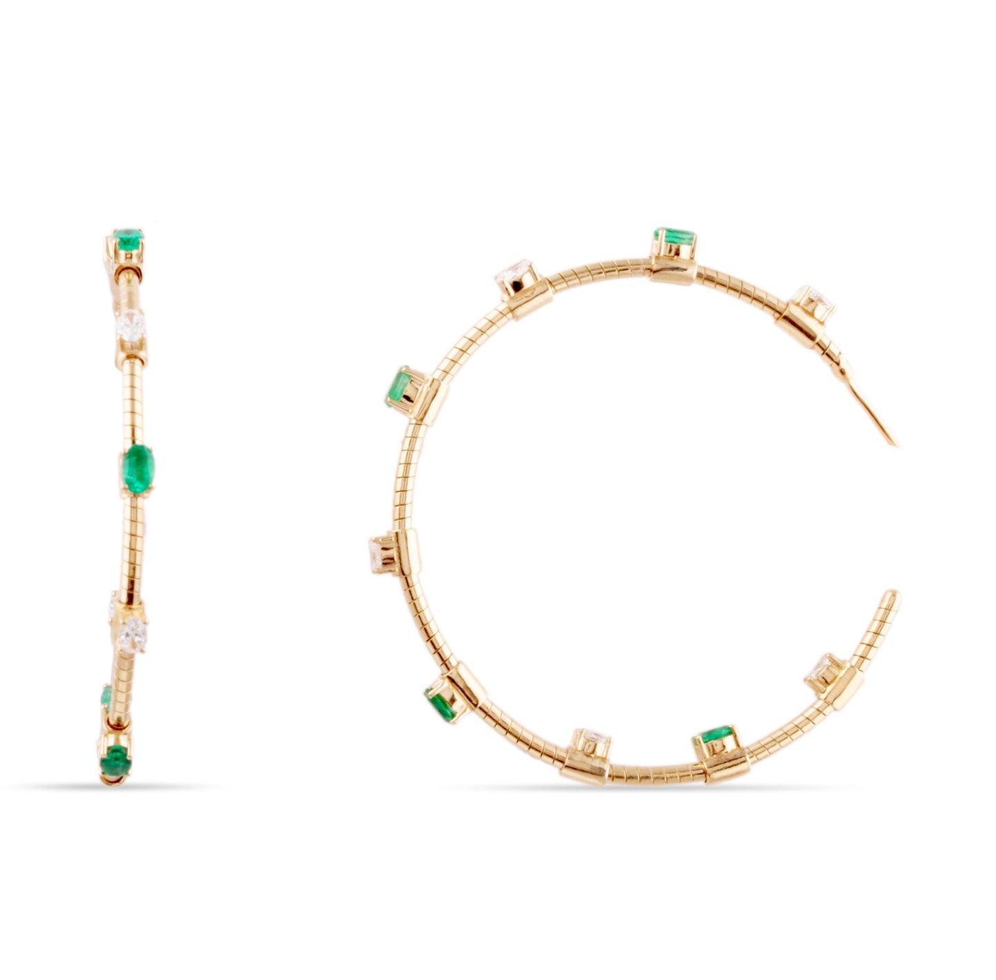 Emerald Oval & Diamond Earring In 18K Yellow Gold - AiJi World