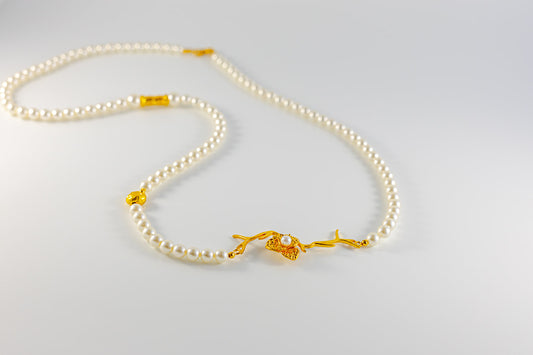White Pearl Necklace with Gold