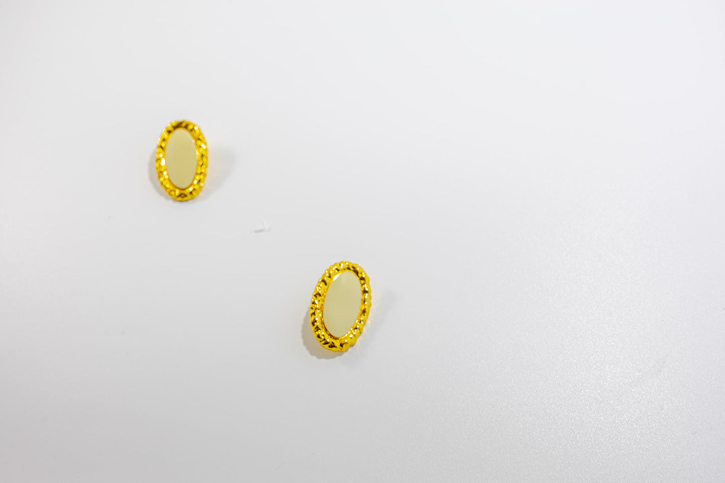 White Oval Gold Earring