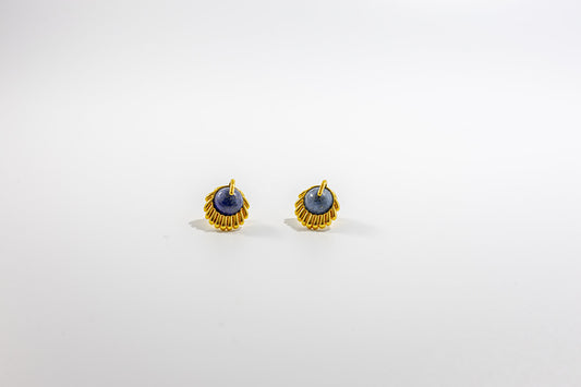 Yellow Gold Lapis Earring