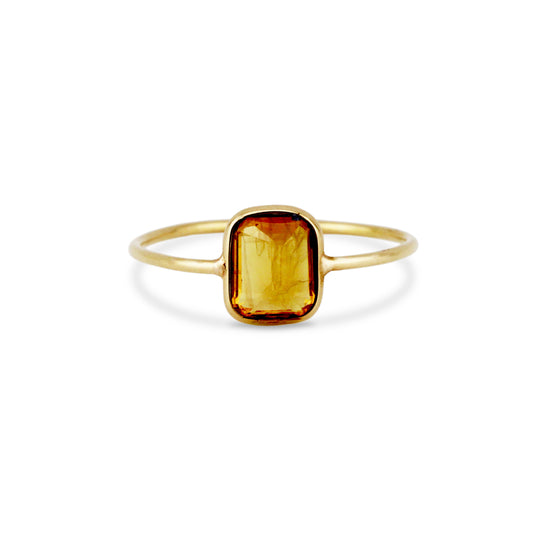 Yellow Sapphire Rectangle Ring In 18K Yellow Gold - AiJi World 