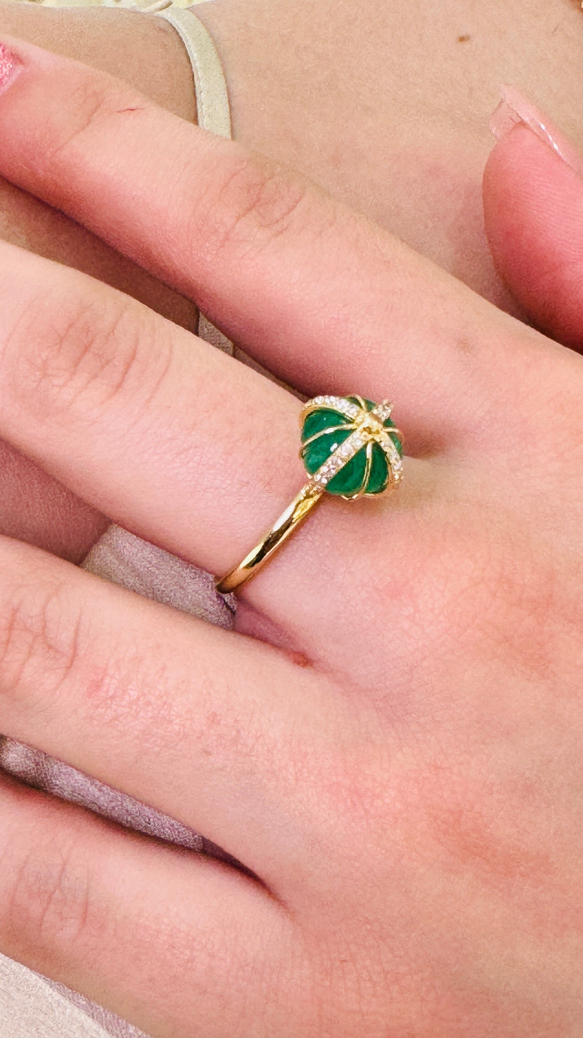 Emerald Beads & Diamond Ring In 18K Yellow Gold - AiJi World 