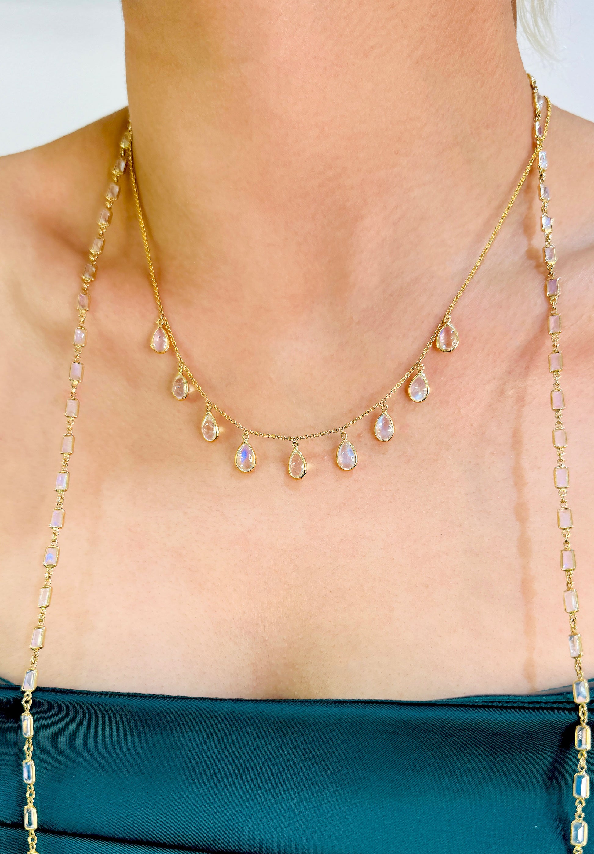 Rainbow Moonstone Pear Shape Necklace In 18K Yellow Gold - AiJi World 