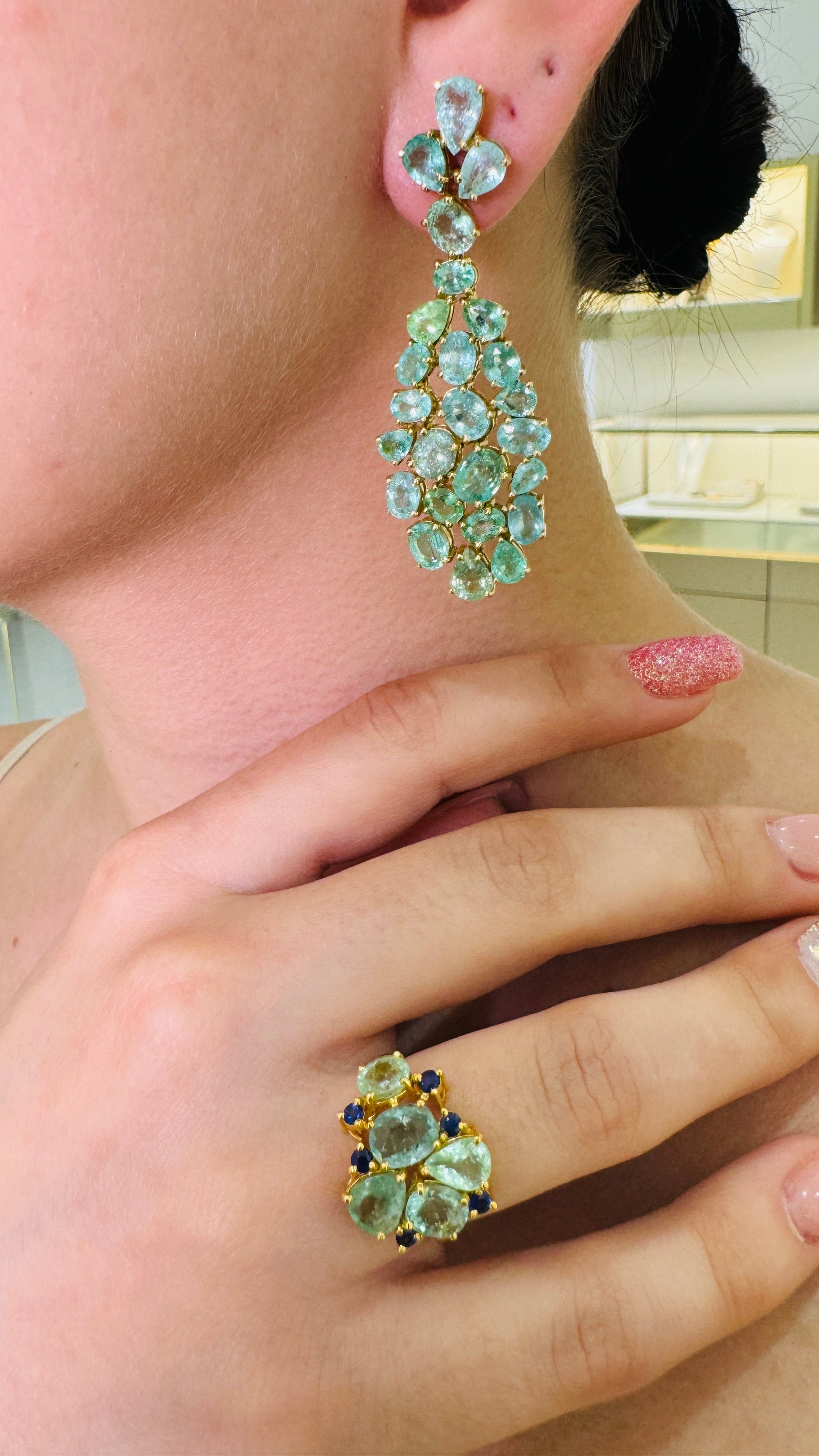 Paraiba Tourmaline Mix Shape & Blue Sapphire Rd. Ring In 18K Yellow Gold - AiJi World 