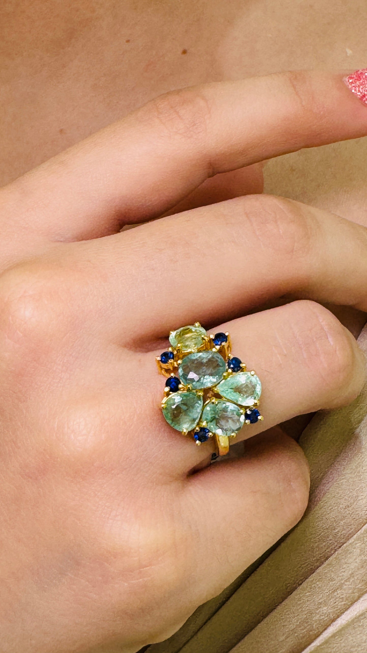Paraiba Tourmaline Mix Shape & Blue Sapphire Rd. Ring In 18K Yellow Gold - AiJi World 