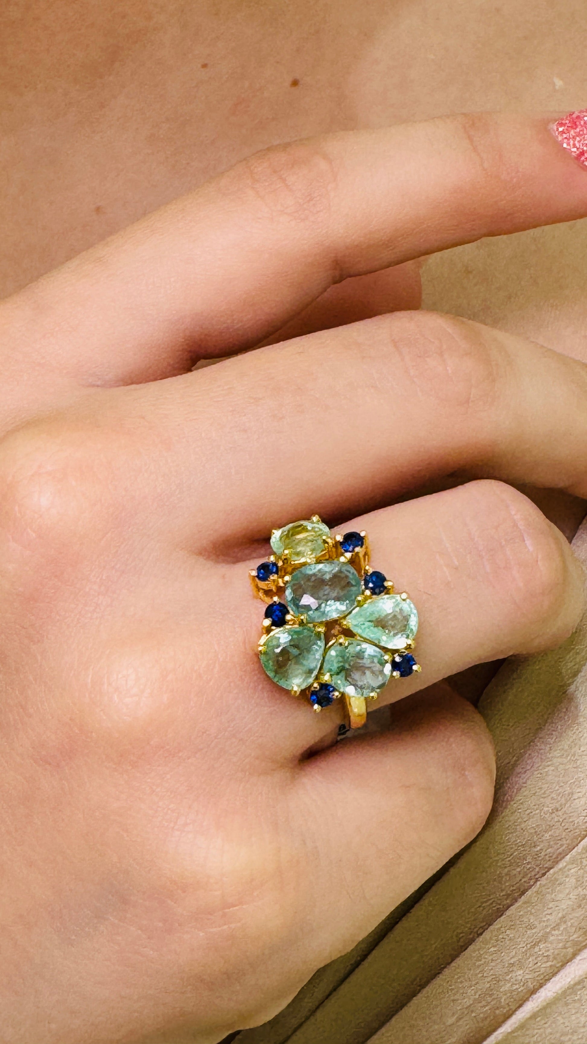 Paraiba Tourmaline Mix Shape & Blue Sapphire Rd. Ring In 18K Yellow Gold - AiJi World 